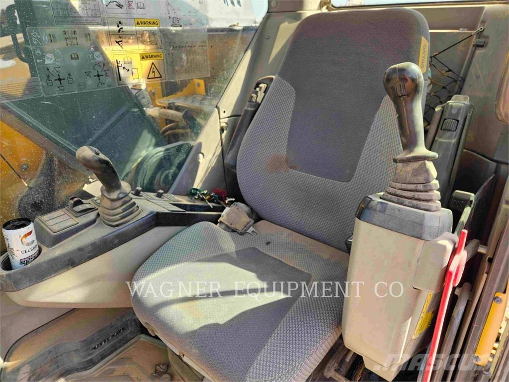 Volvo ECR235EL Lánctalpas kotrók