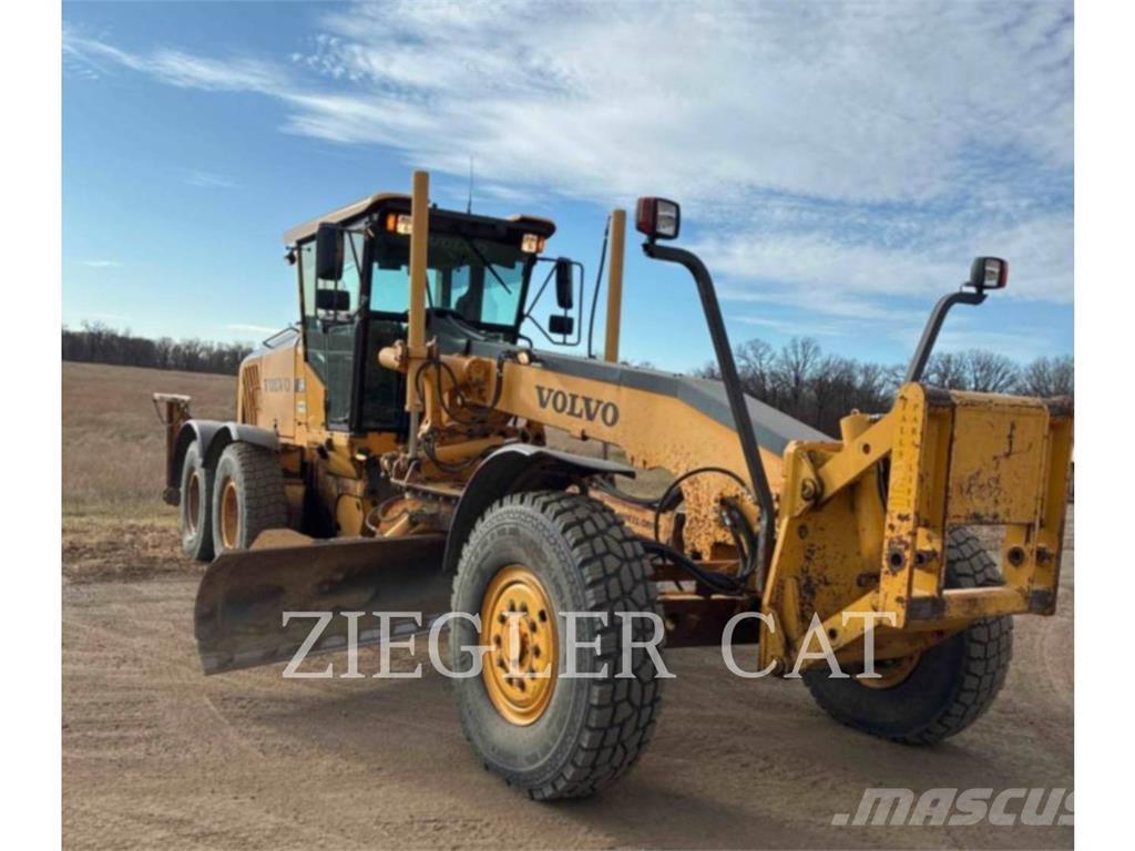 Volvo G946B Gréderek