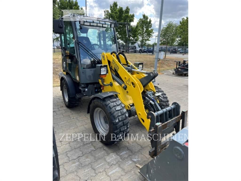 Wacker WL38 Gumikerekes homlokrakodók