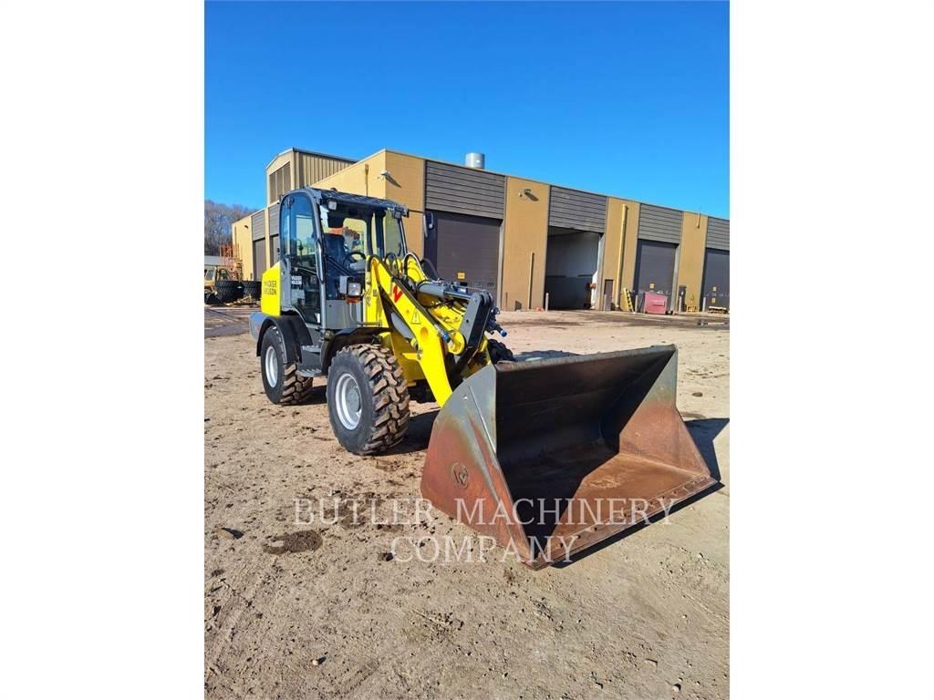 Wacker WL60 Gumikerekes homlokrakodók