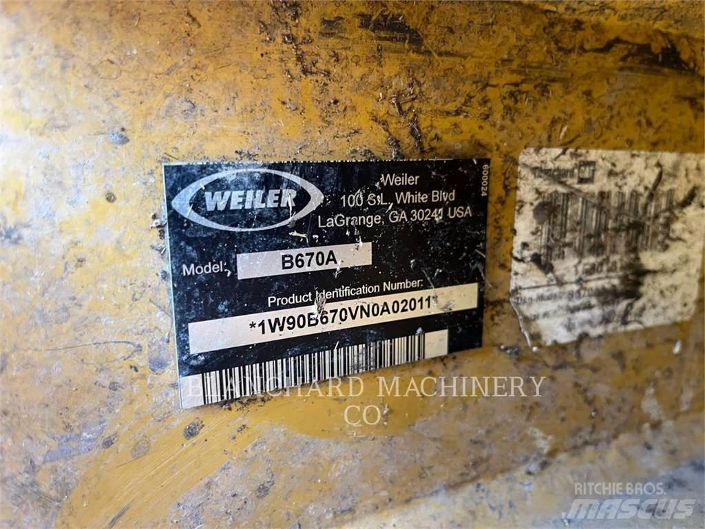 Weiler B670A Döntő-rakásolók