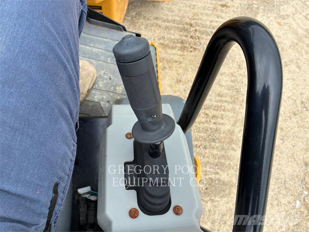 Weiler CT3 Pneumatikus kerekes hengerek