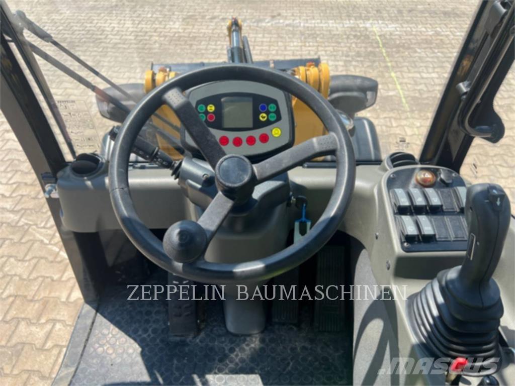 Zeppelin ZL35 Gumikerekes homlokrakodók