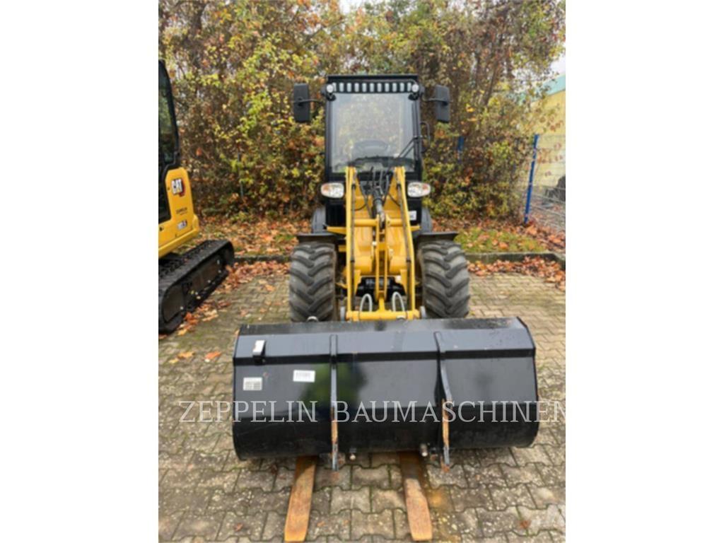 Zeppelin ZL35 Gumikerekes homlokrakodók