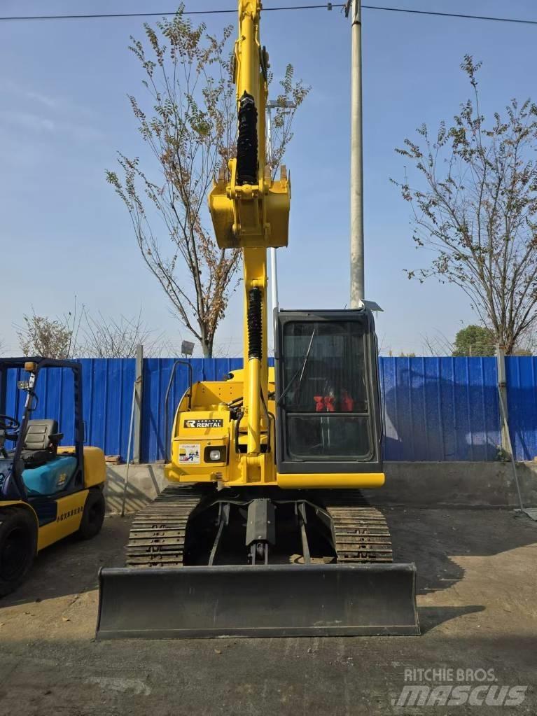 Komatsu PC 70 Mini kotrók < 7t
