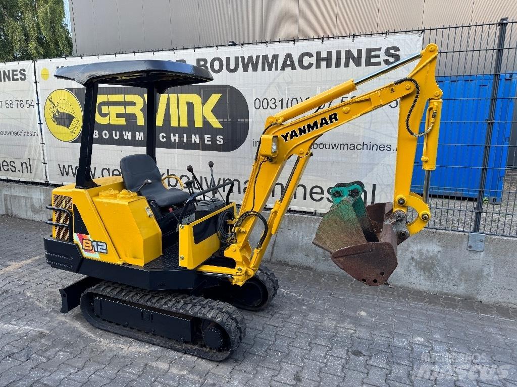 Yanmar B12 Mini kotrók < 7t