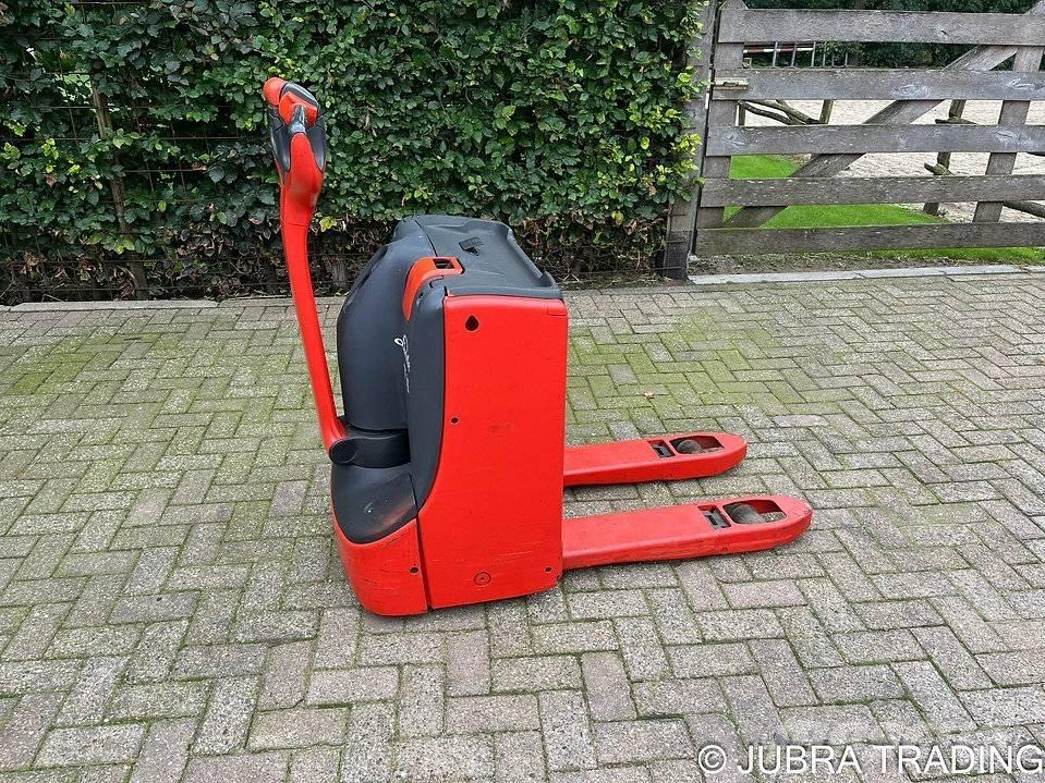 Linde T16 Gyalogkíséretű targonca
