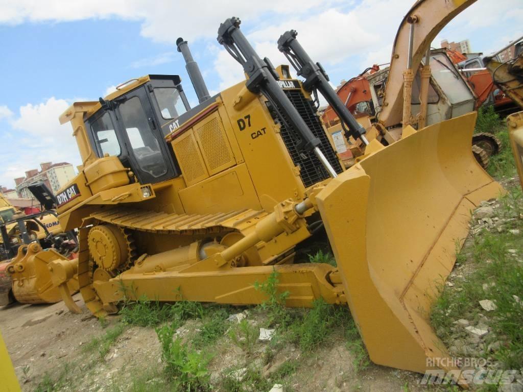 CAT D 7 H lánctalpas dózerek