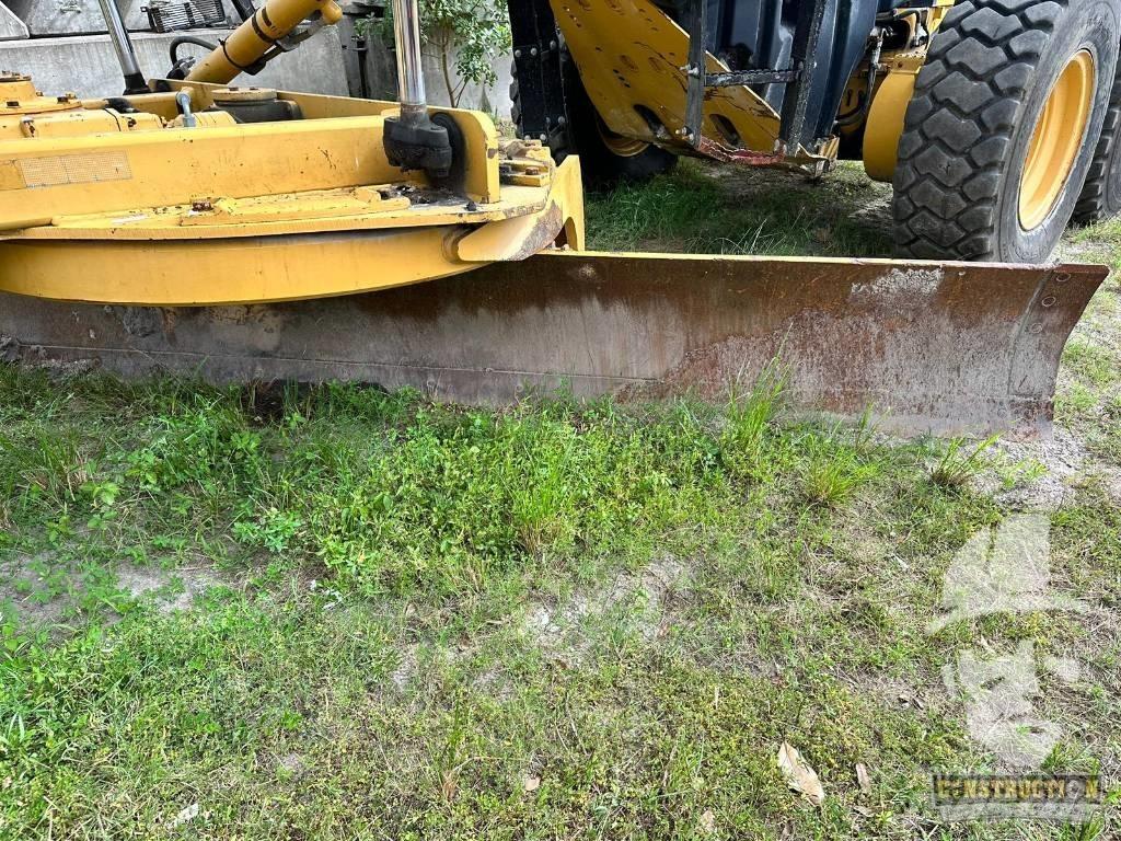 CAT 12 M Gréderek