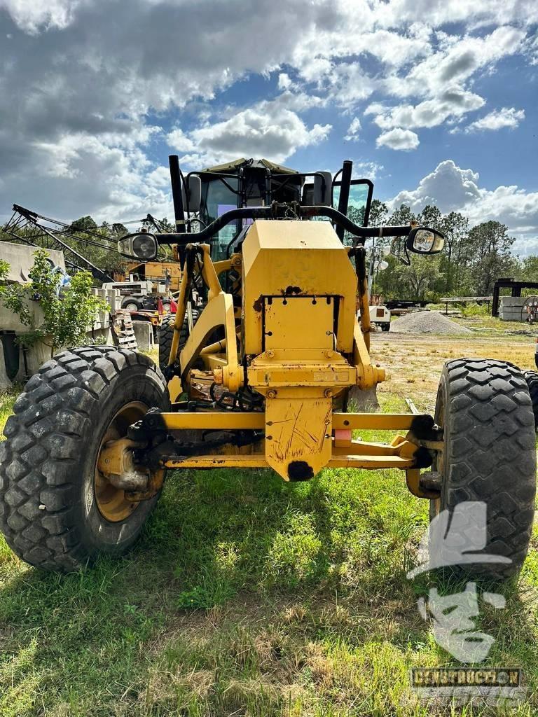CAT 12 M Gréderek