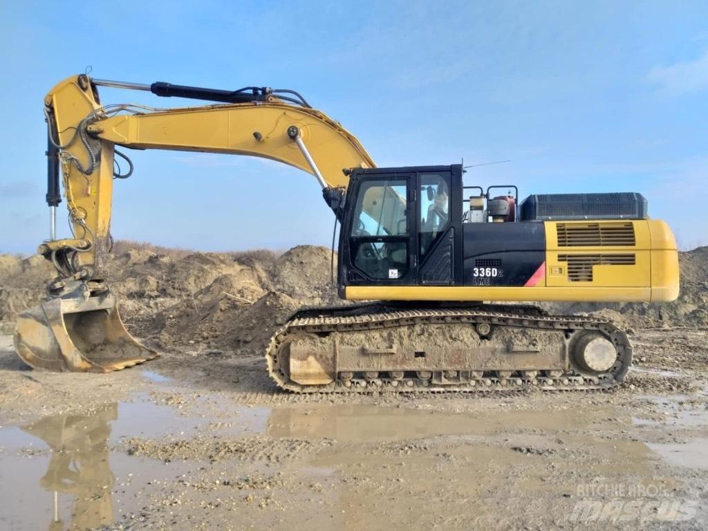 CAT 336 D2 Lánctalpas kotrók