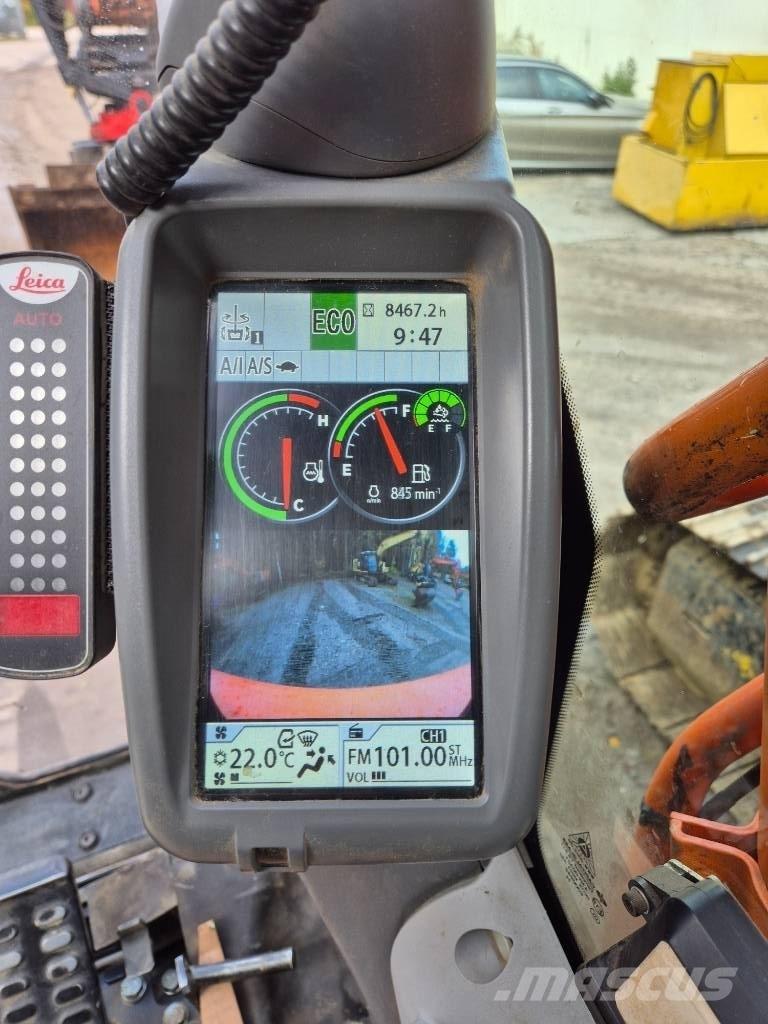 Hitachi ZX 300 LC-6 Lánctalpas kotrók