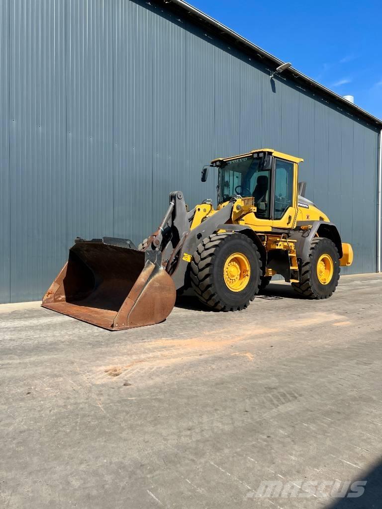 Volvo L90H Gumikerekes homlokrakodók