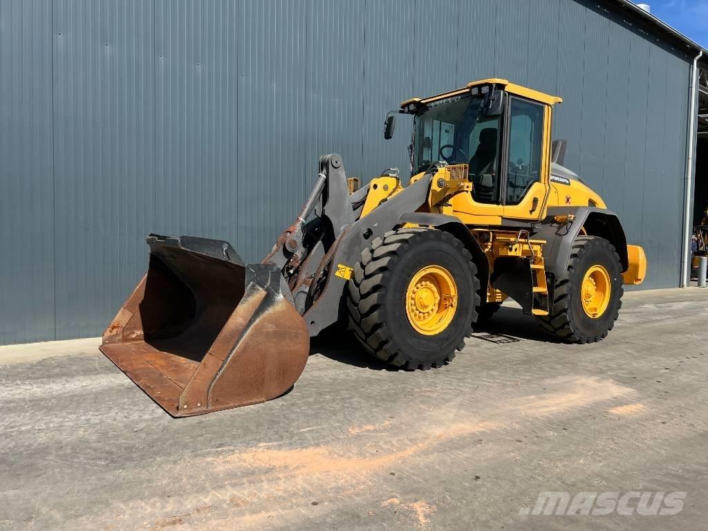 Volvo L90H Gumikerekes homlokrakodók