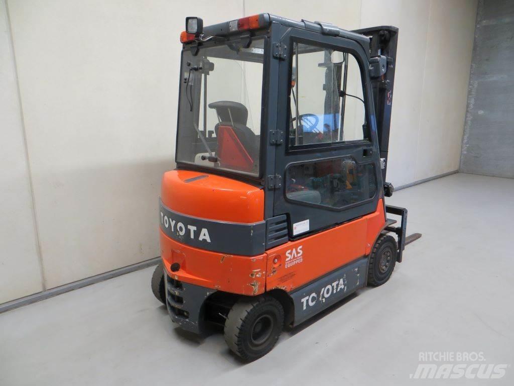 Toyota 7FBMF20 Elektromos targoncák