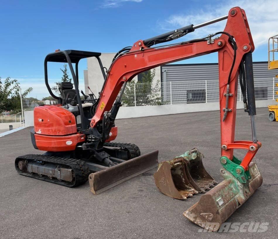 Kubota U 35-3 A Mini kotrók < 7t