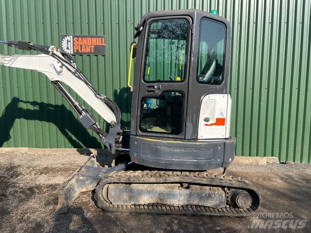 Bobcat E 26 Mini kotrók < 7t