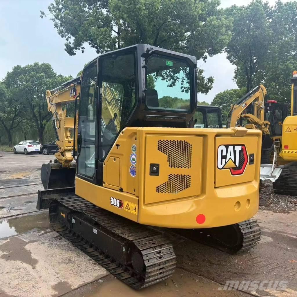 CAT 306 Mini kotrók < 7t