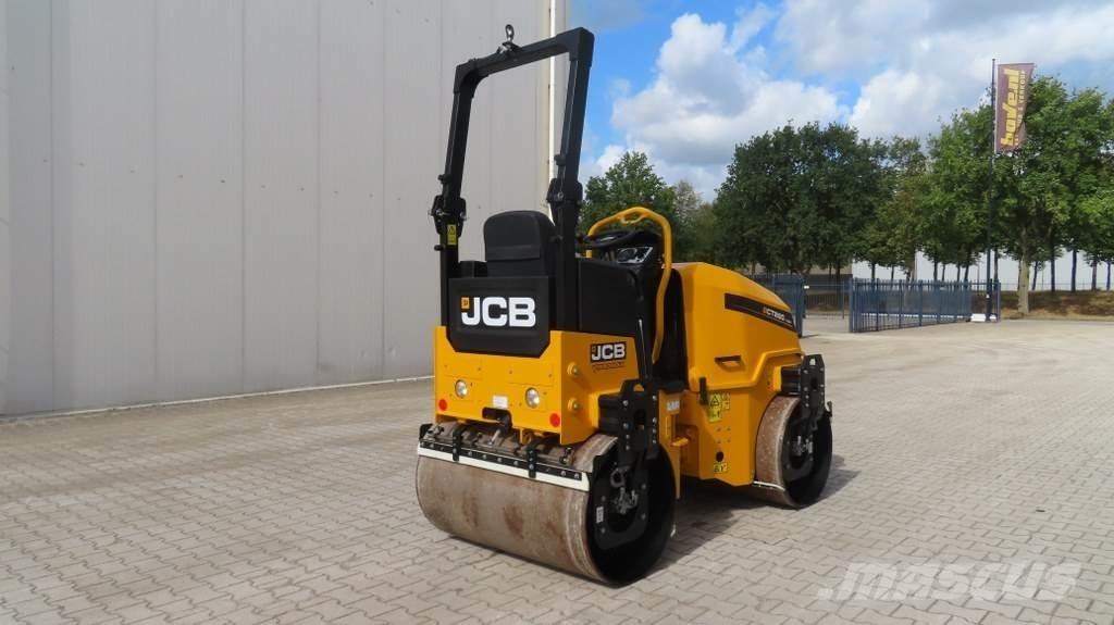 JCB CT260-120 Ikerdobos hengerek