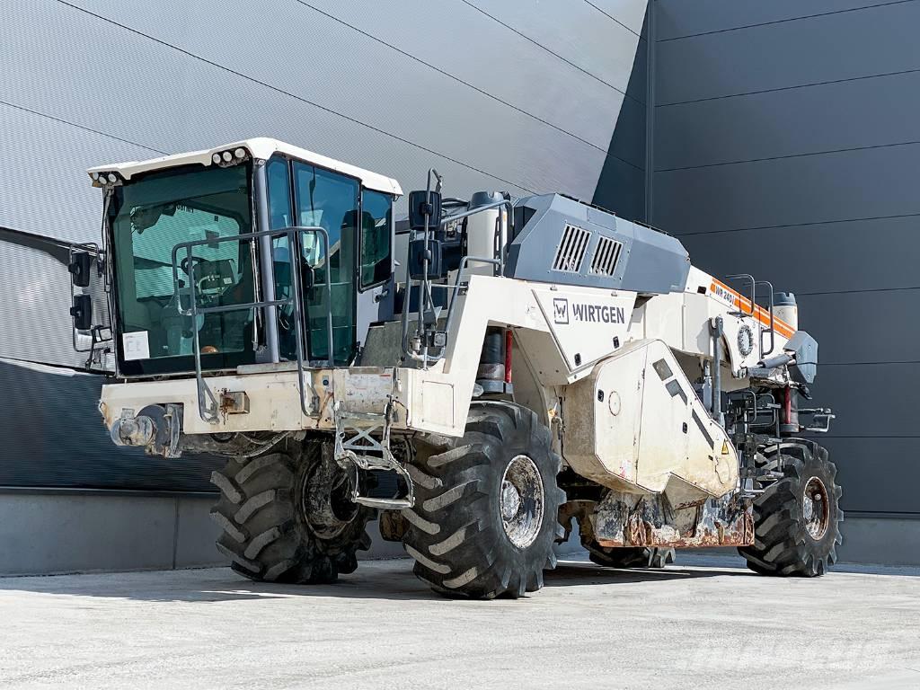 Wirtgen WR 240I Aszfalt aprítók