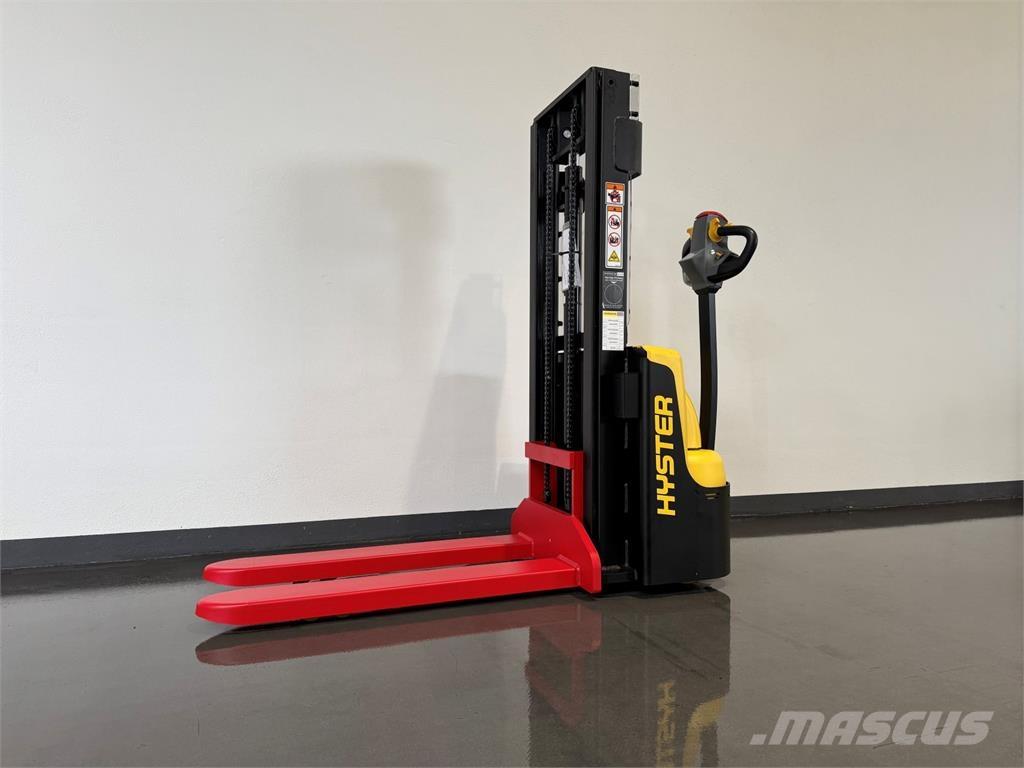 Hyster SC1.2 Elektromos gyalogkíséretű targoncák