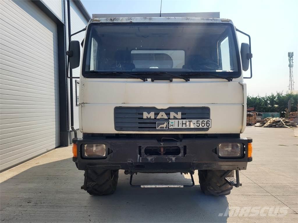 MAN 10.185LAEC 4X4 Dobozos teherautók