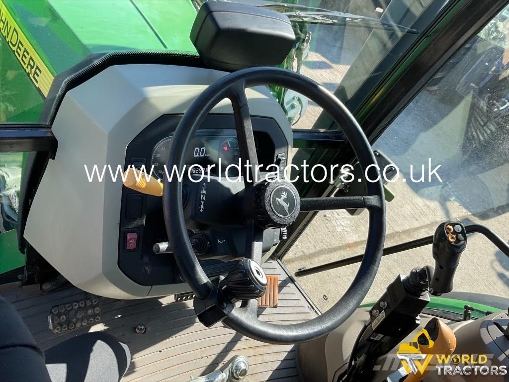John Deere 5100 M Traktorok