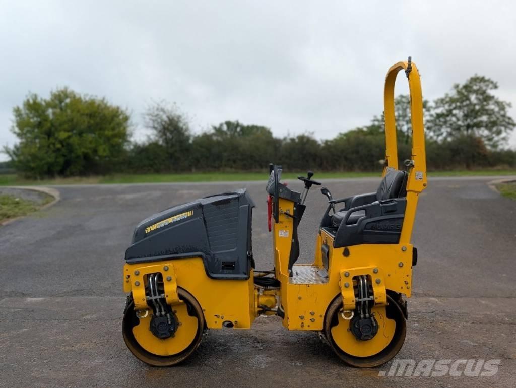 Bomag BW 100 AD M-5 Ikerdobos hengerek