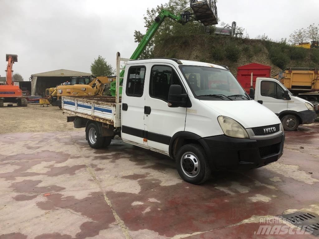 Iveco Daily 35-110 Dobozos teherautók