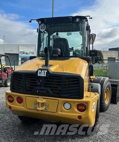 CAT 908 Gumikerekes homlokrakodók