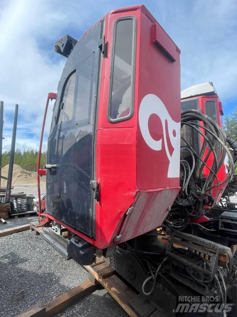 Loglift F118ST9.6 Erdészeti daruk