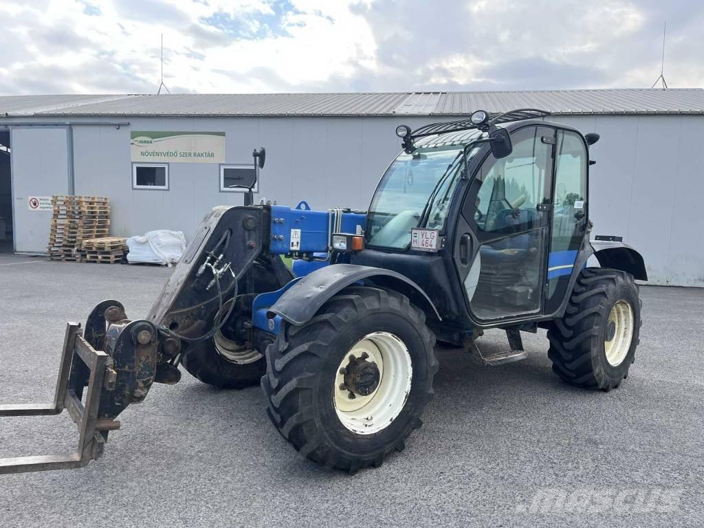 New Holland LM7.35 Teleszkópos mezőgazdasági rakodók