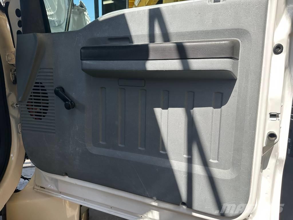 Ford F 750 SD Egyéb mezőgazdasági gépek