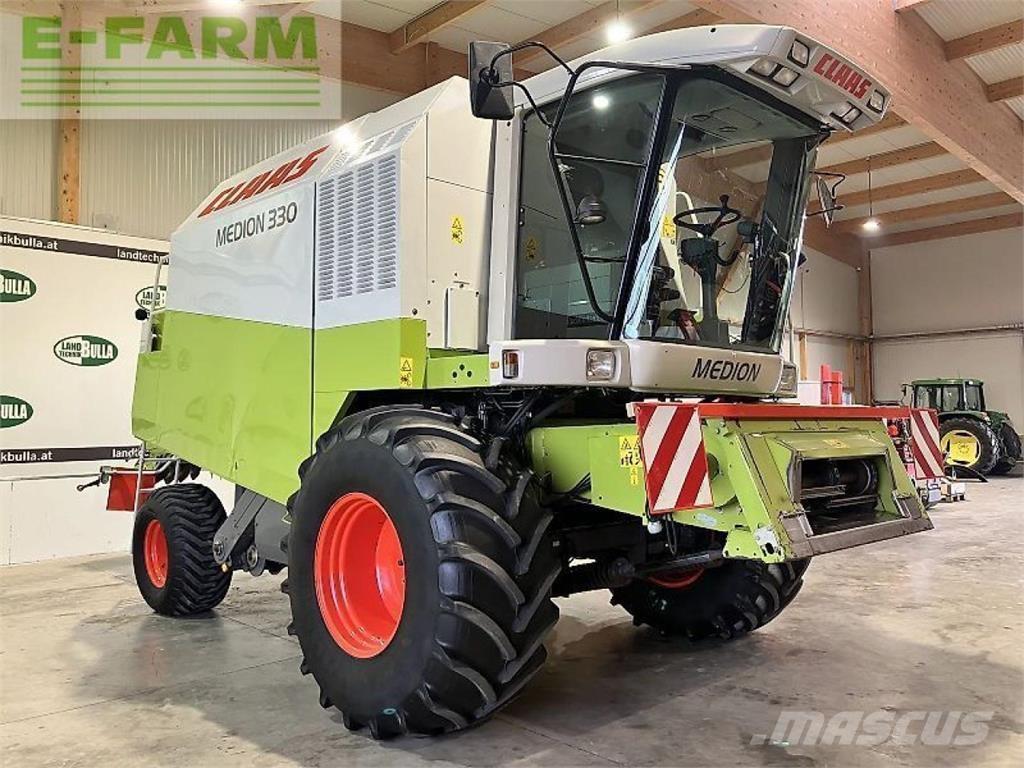 CLAAS medion 330 Kombájnok