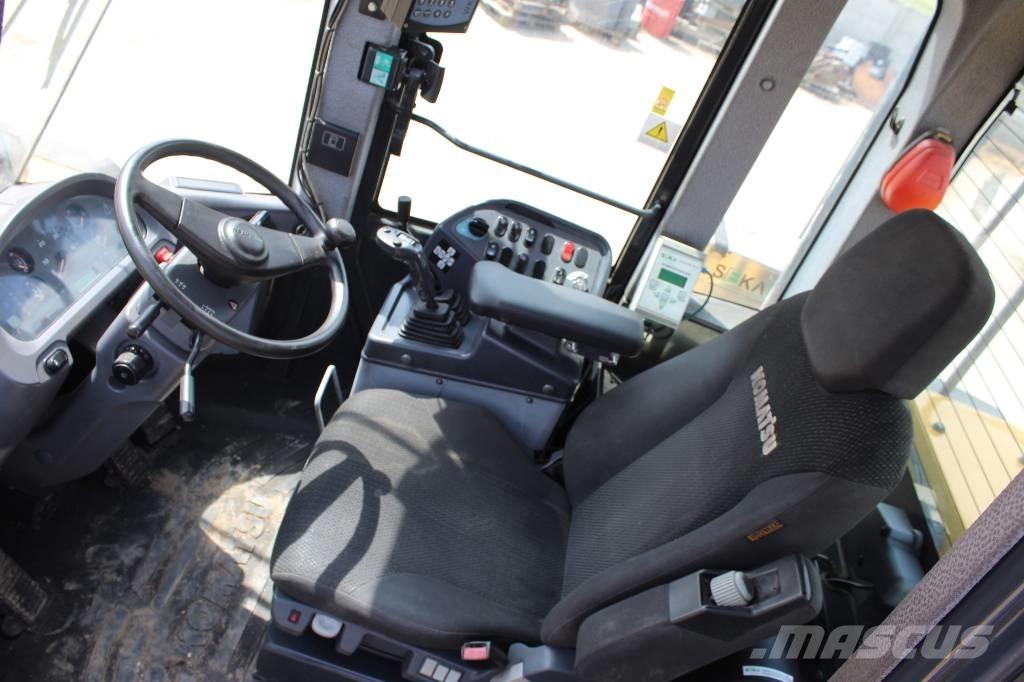 Komatsu WA 430-6 Gumikerekes homlokrakodók