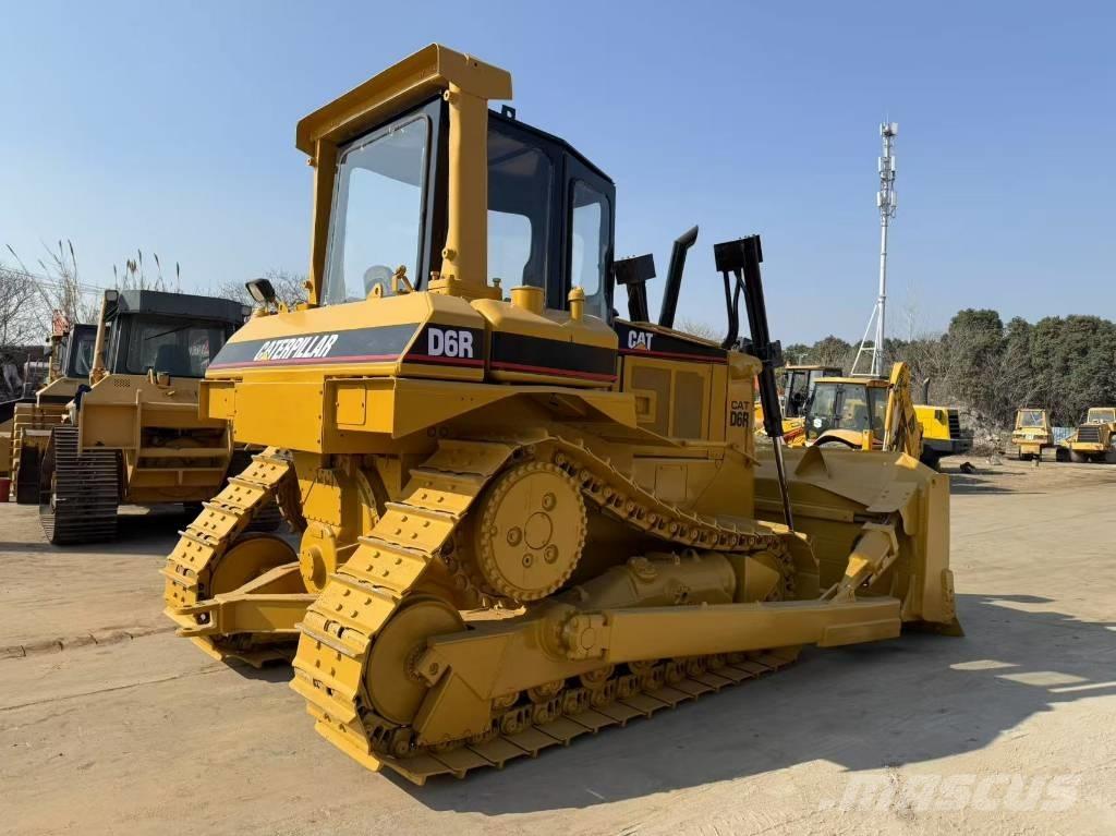 CAT D 6 R lánctalpas dózerek