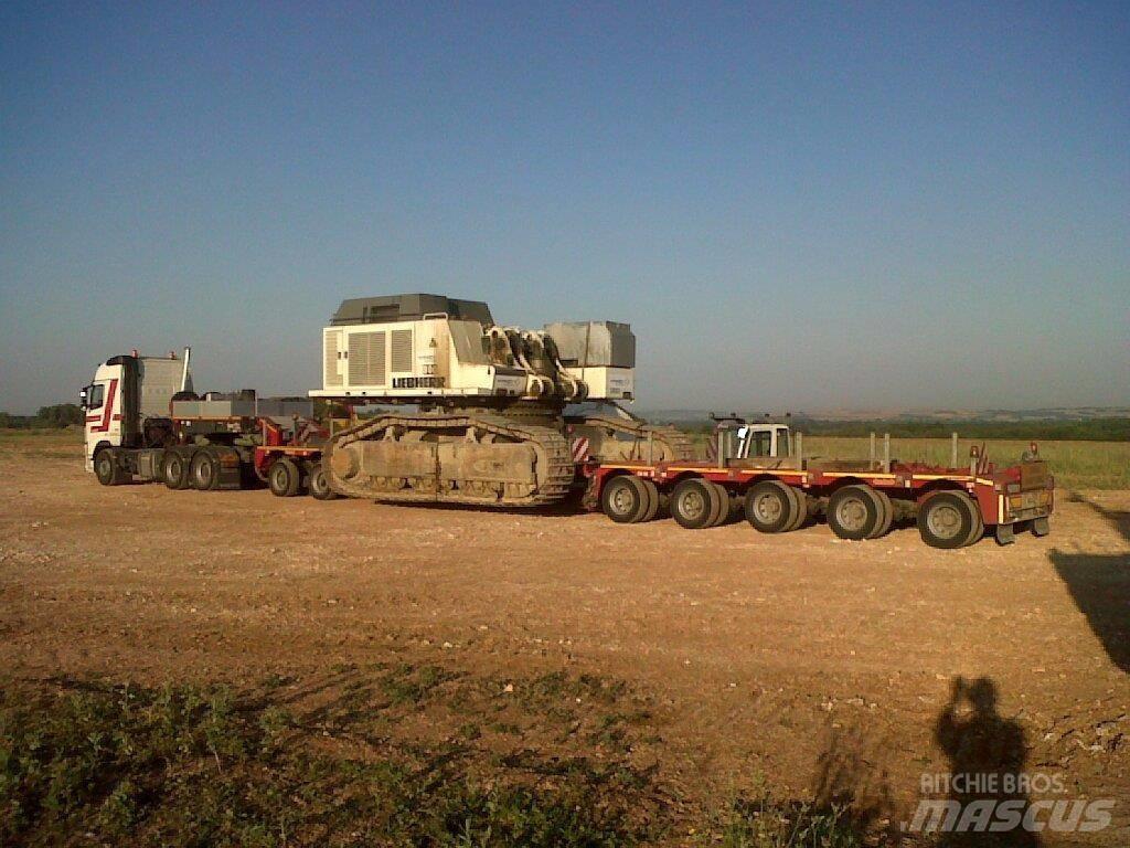 Liebherr 984 C Hosszú gém kotrók