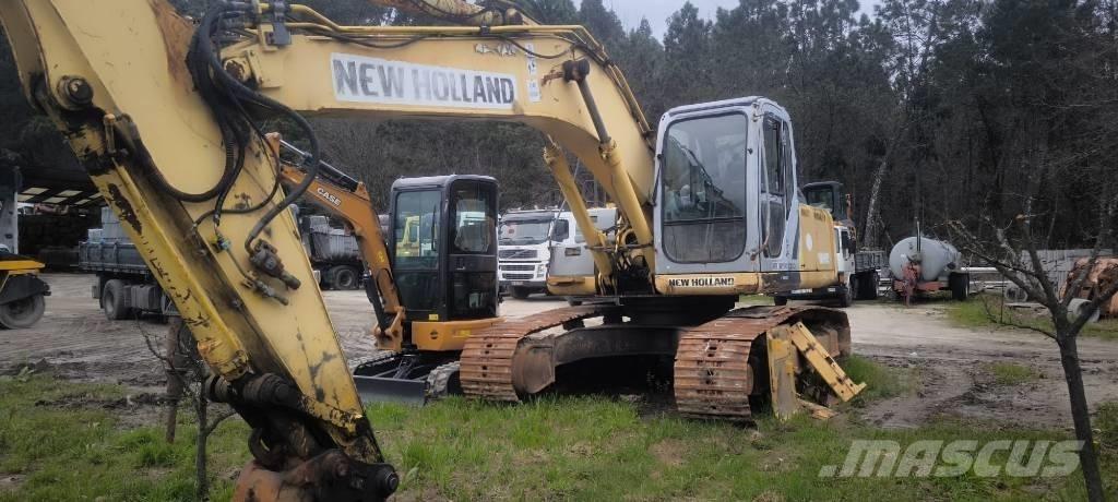 New Holland E 215 B Lánctalpas kotrók