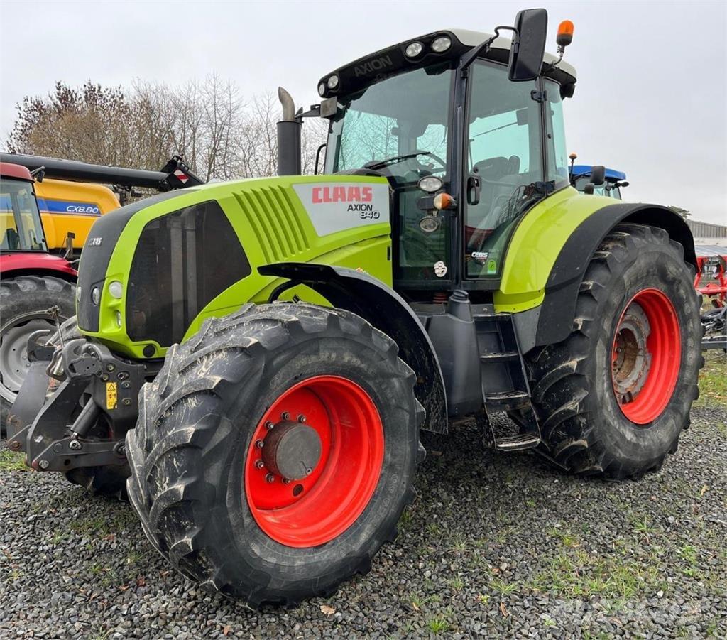 CLAAS Axion 840 Traktorok