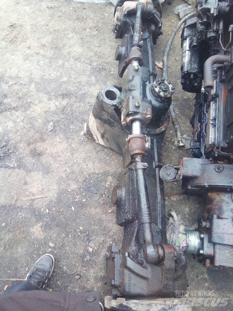 CAT M 320 Tengelyek