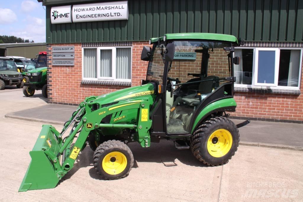 John Deere 2026R Traktorok