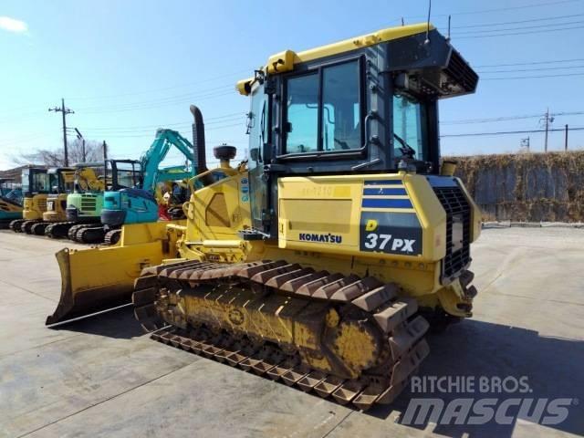 Komatsu D37PX-23 lánctalpas dózerek