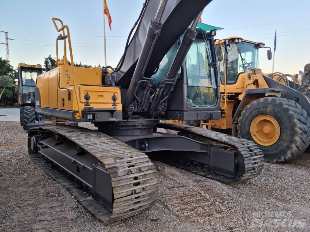 Volvo EC 240 C Lánctalpas kotrók