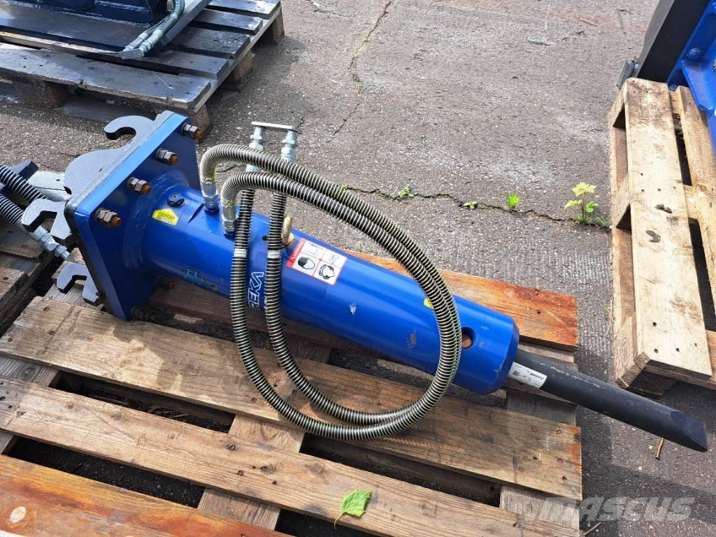 Daemo E40 with CW05 Fejtőgépek