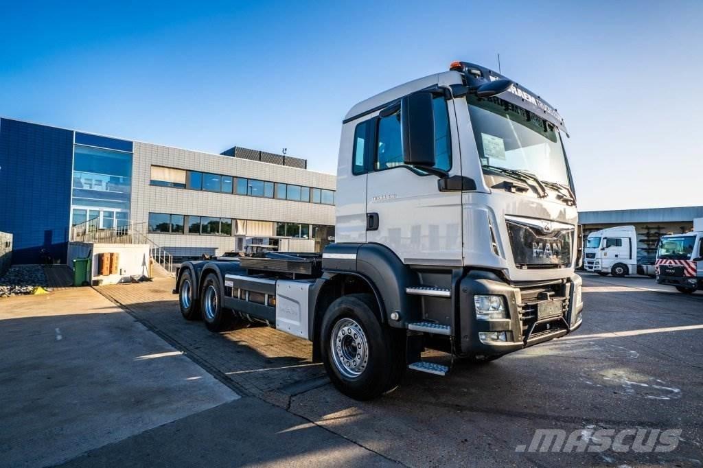 MAN TGS 33.430 BL Horgos rakodó teherautók