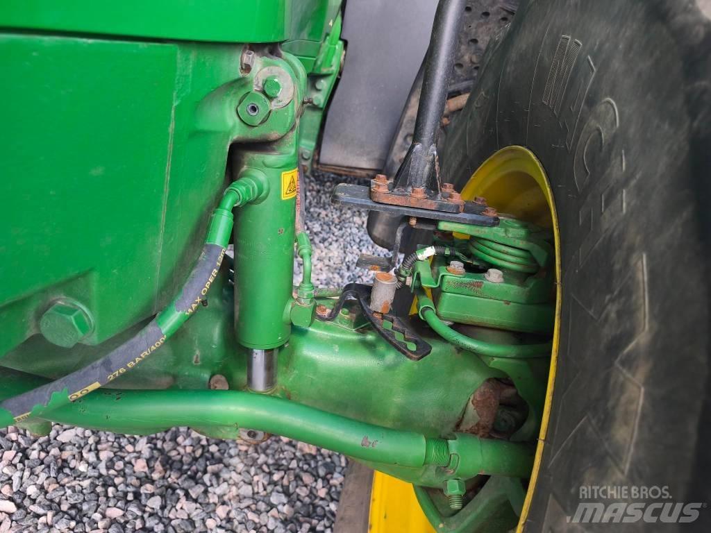 John Deere 7230 R Traktorok