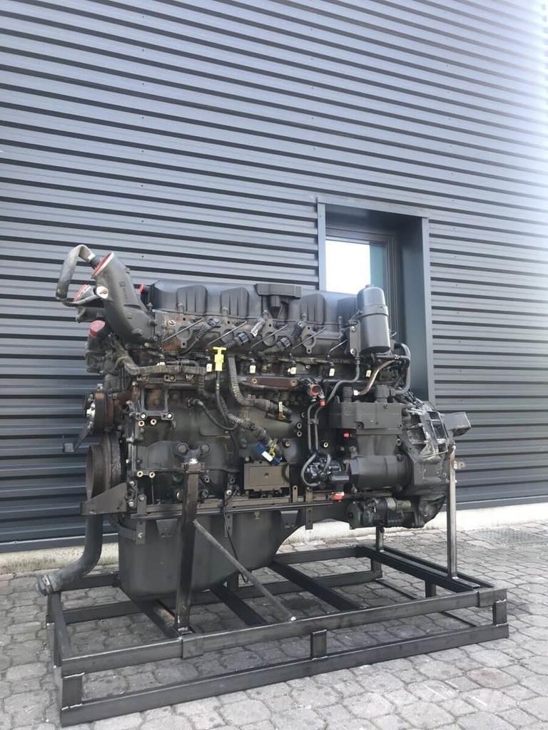DAF MX-375U1 Motorok