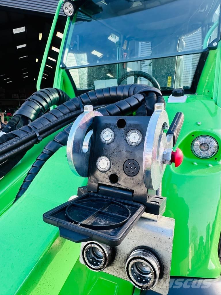 Avant 650 i Univerzális rakodók