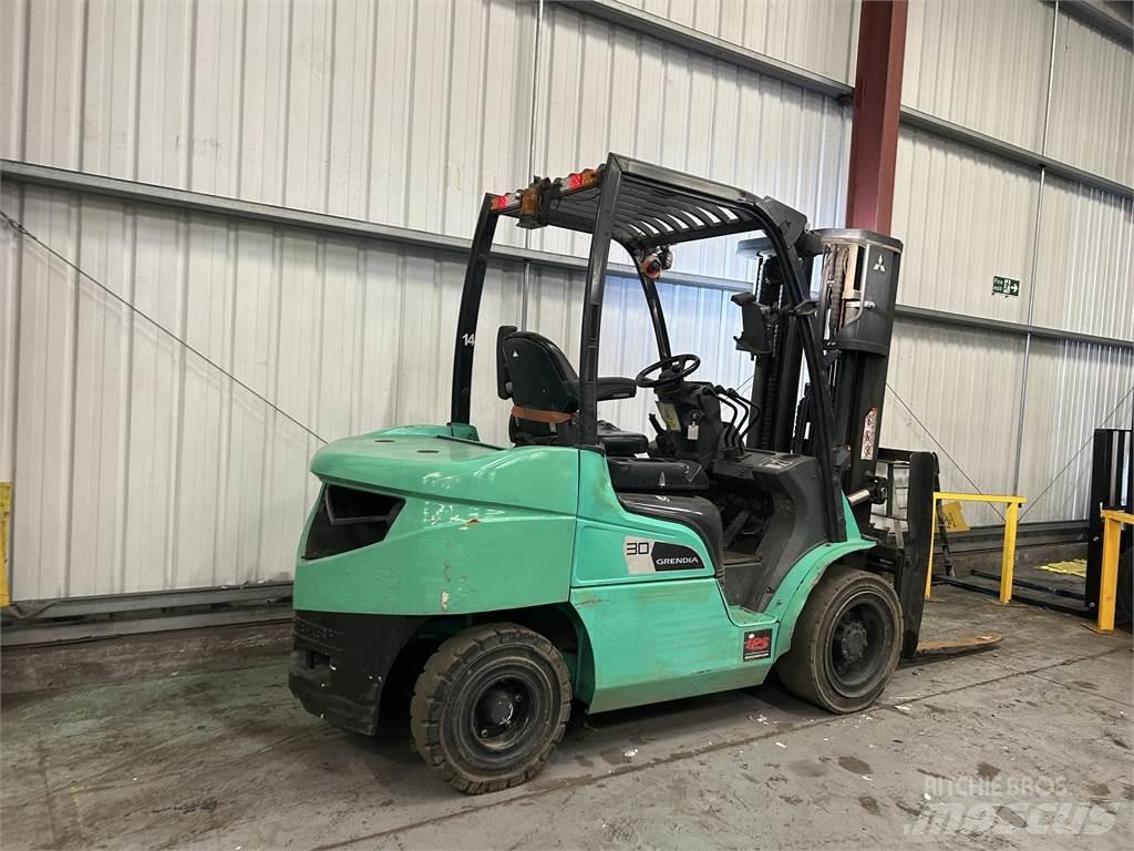 Mitsubishi FD30NT Dízel targoncák