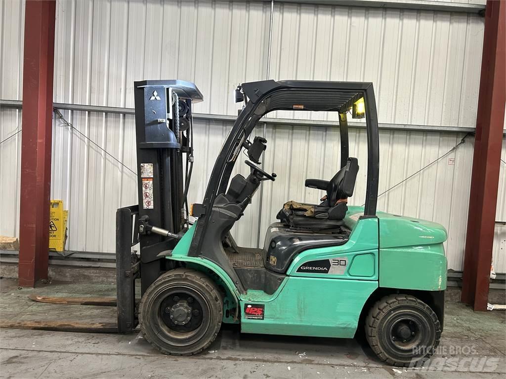 Mitsubishi FD30NT Dízel targoncák